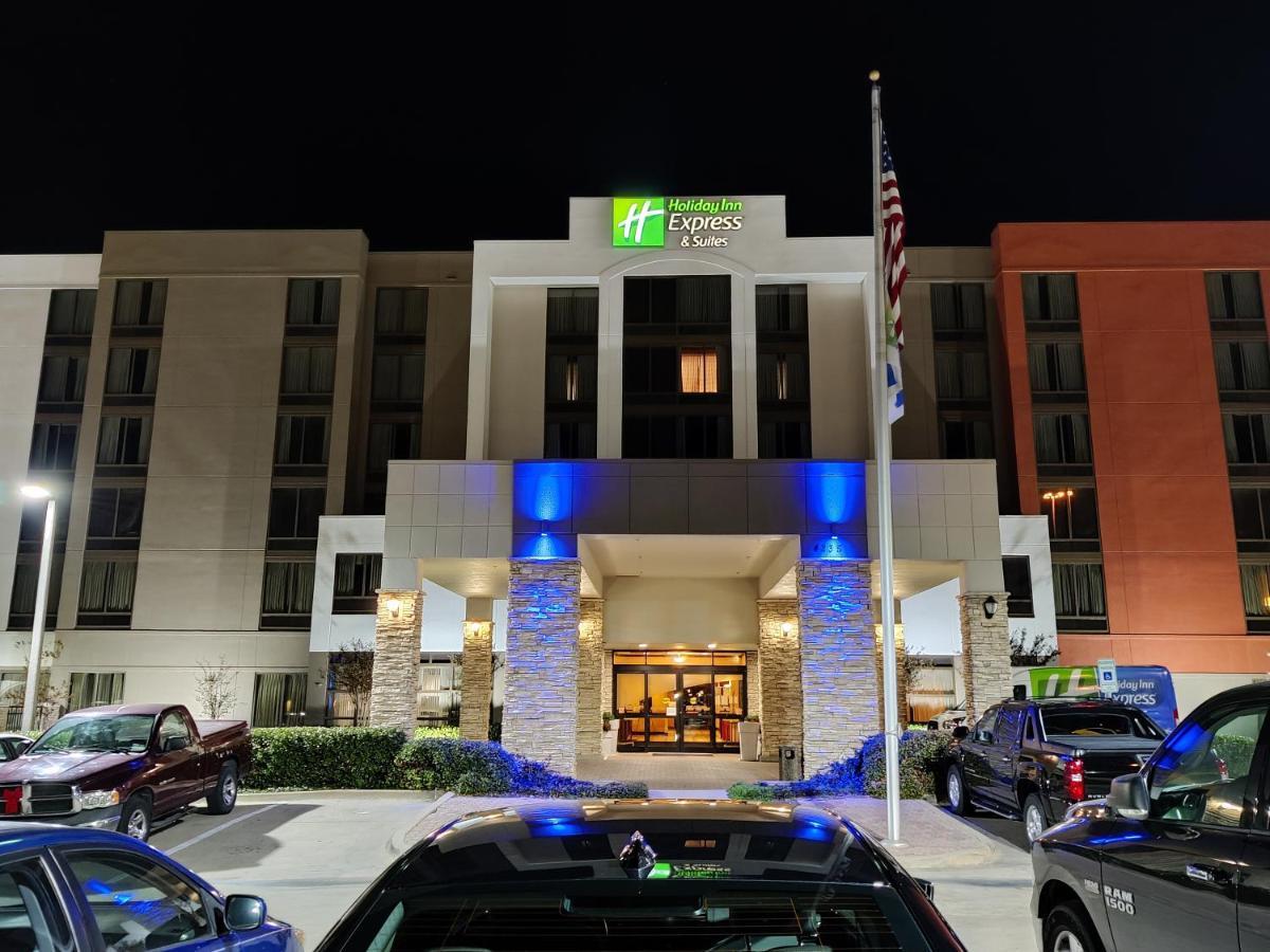 Holiday Inn Express Hotel & Suites Dallas Fort Worth Airport South By Ihg Irving Exterior photo